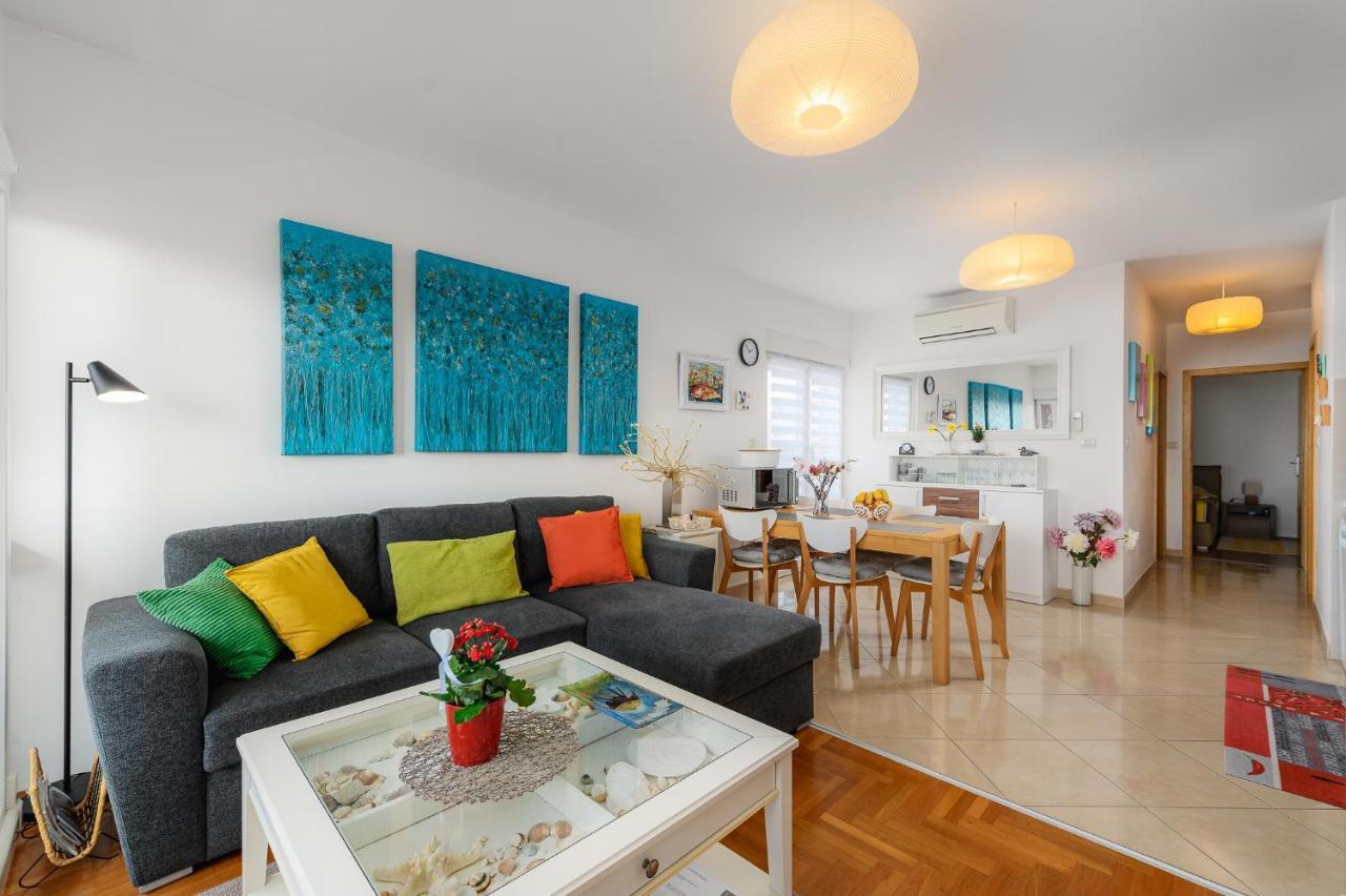 Apartment Ares 13 In Umag Center Eksteriør bilde